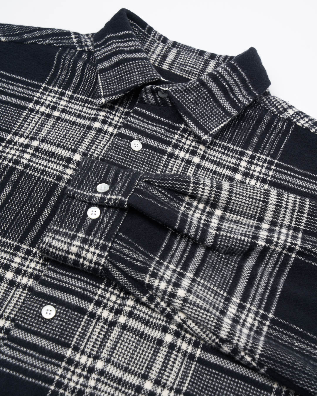 Carvalho Black Checks - Image 3