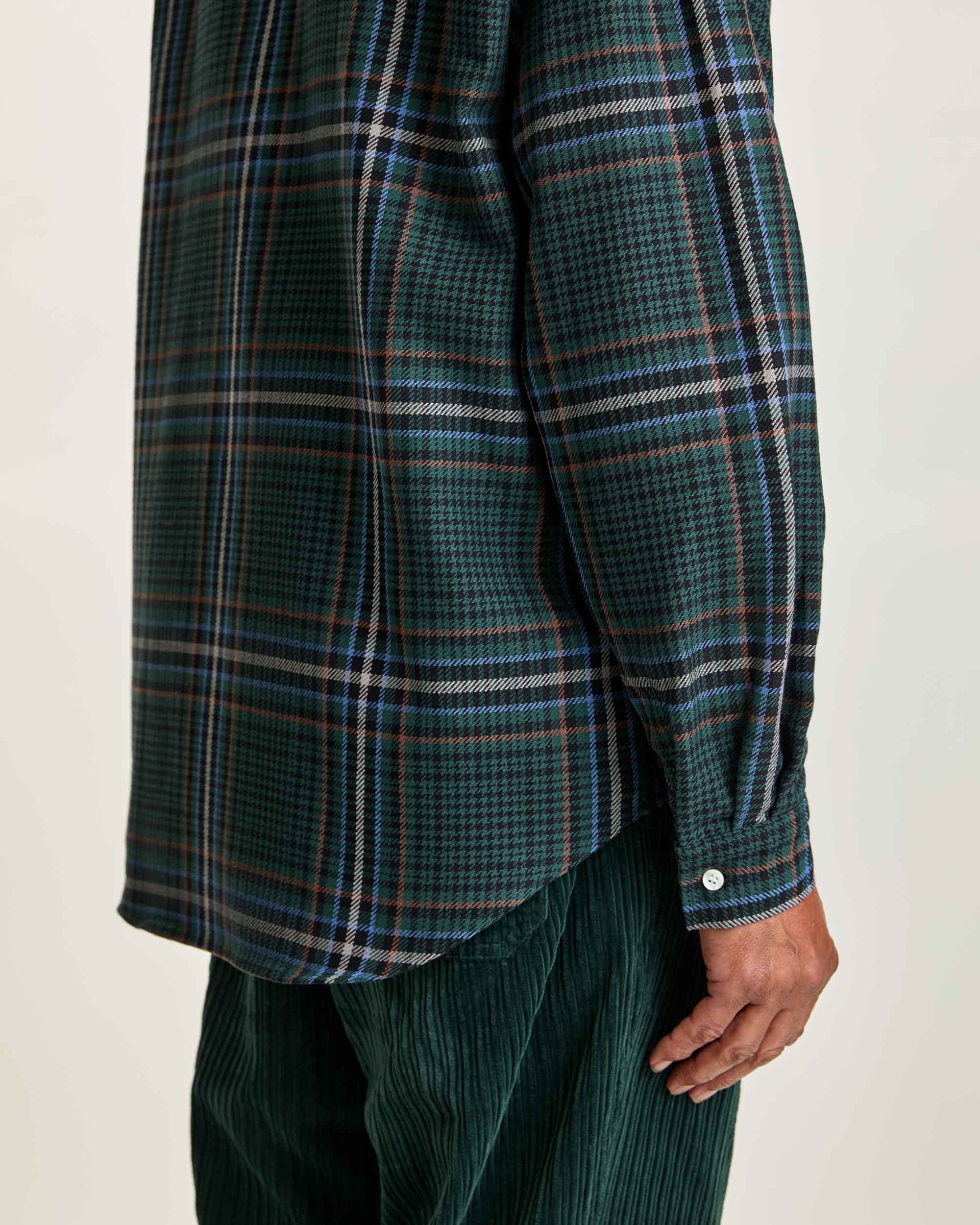 Carvalho Dark Green Checks - Image 3