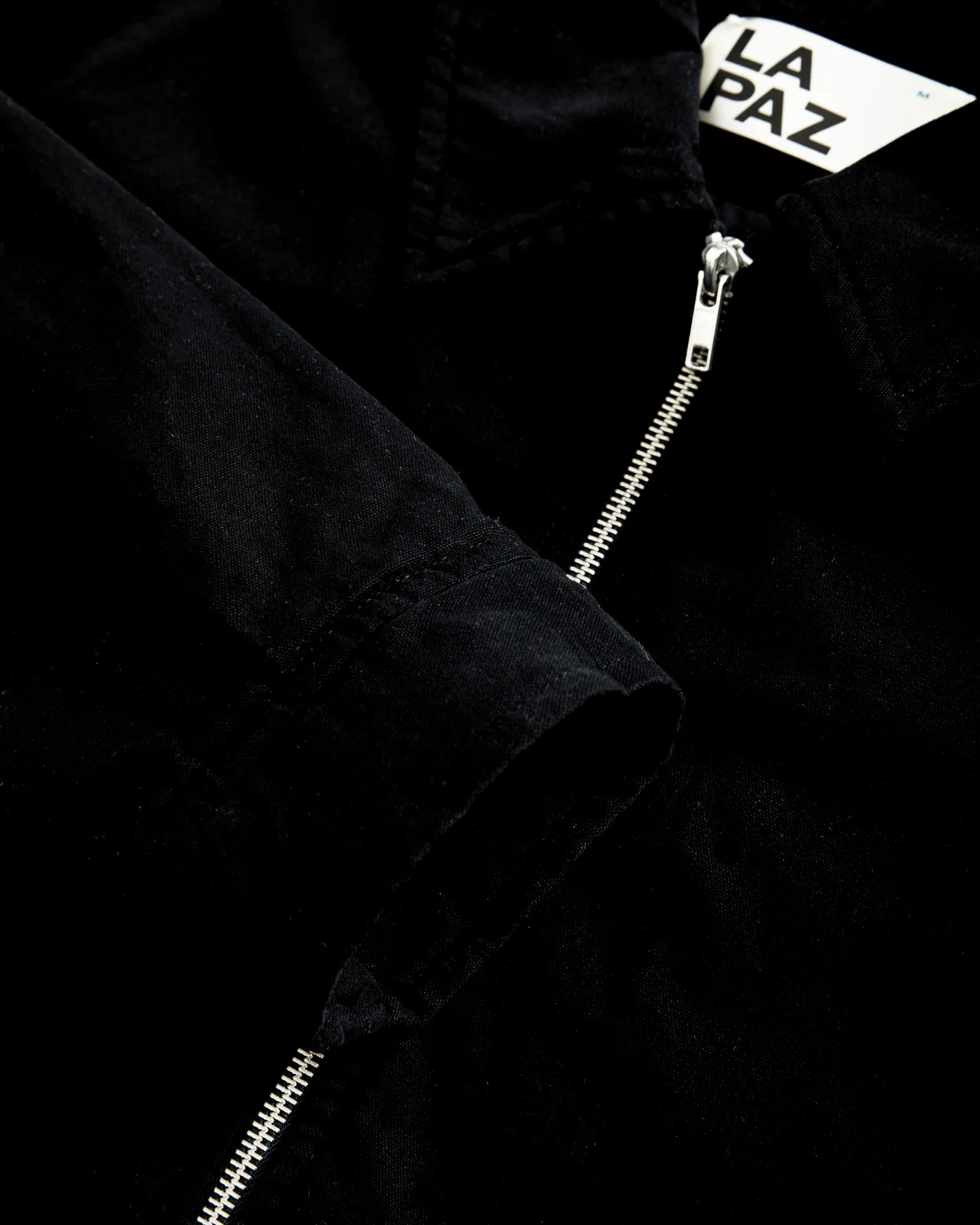 Leal Dark Navy Canvas - Image 3