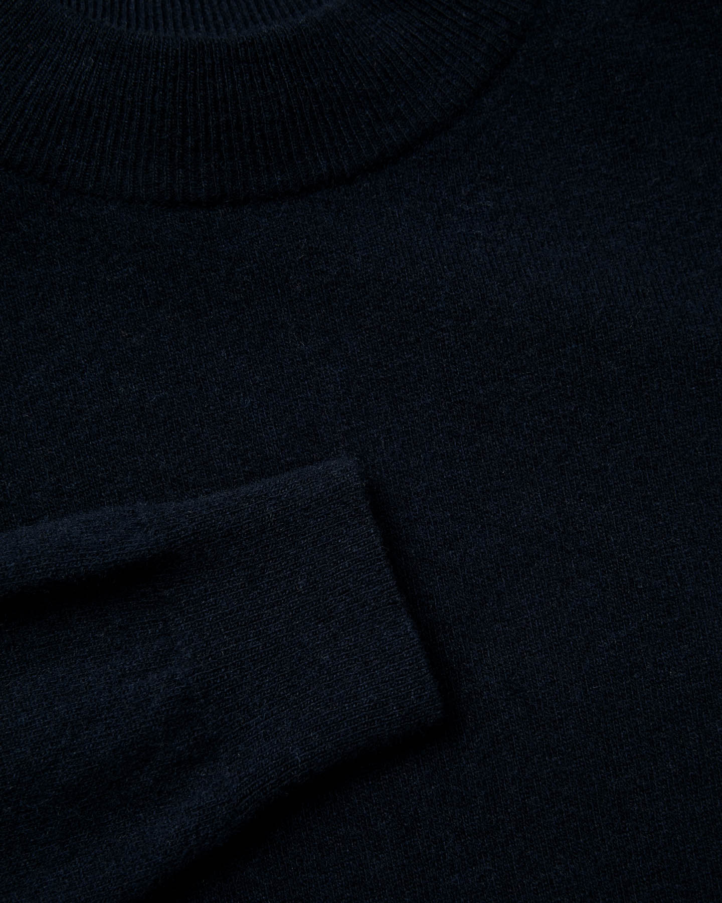 Fino Dark Navy - Image 4