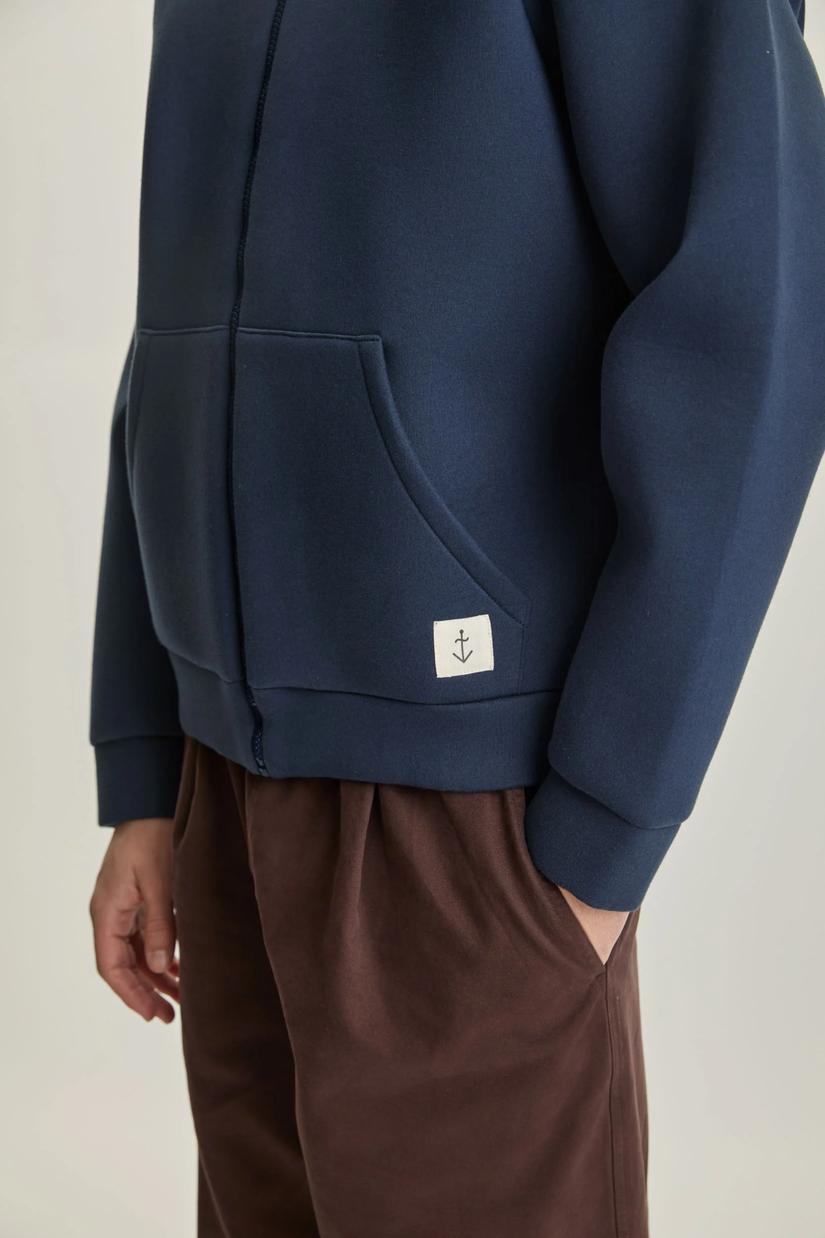 Soares Dark Navy - Image 3